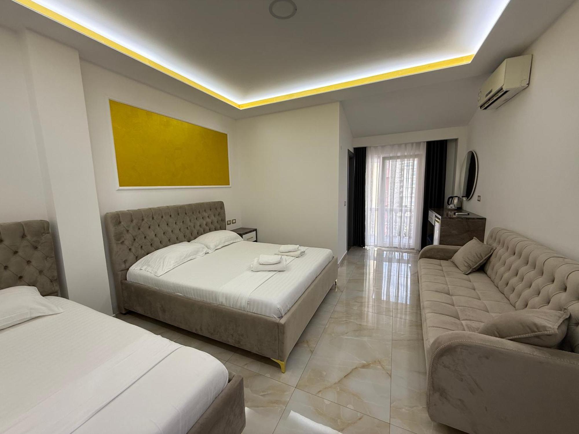 Shëngjin Hotel Leodori 1 מראה חיצוני תמונה
